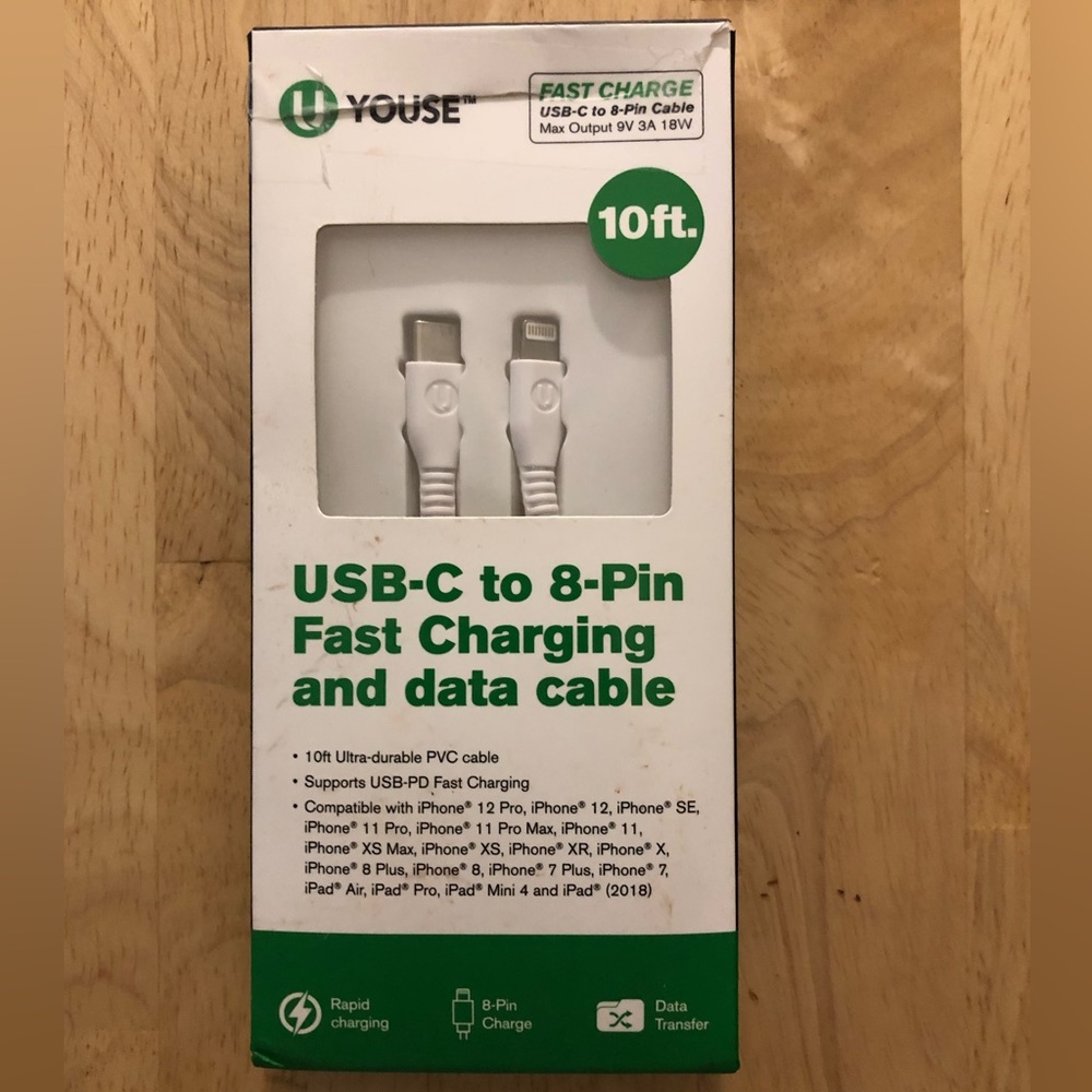 USB C to 8pin (lightning) charging cord.